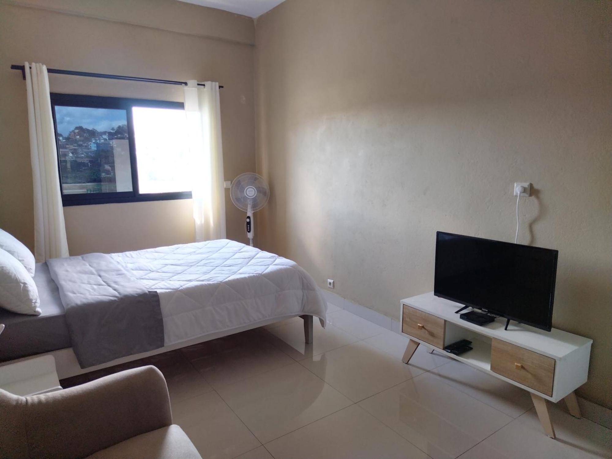 Milestone City Appartements - Avec Restaurant - Sans Coupure D'Electricite - Vues Imprenables Antananarivo Eksteriør bilde